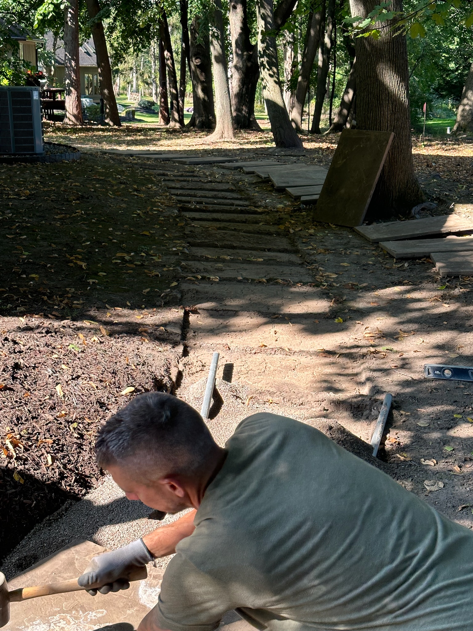 2023 entry walkway before photo 3